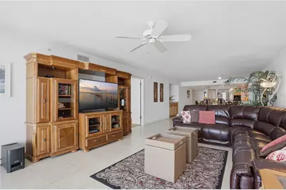 16326 Gulf Boulevard #307, Redington Beach, FL 33708 - Photo 12