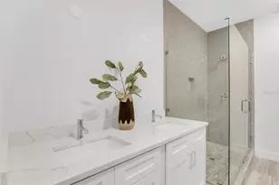 50 64th St S, Saint Petersburg, FL 33707 - Photo 16