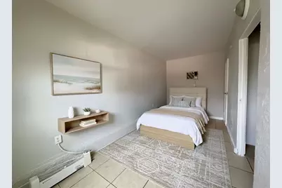 900 40th Street S, Saint Petersburg, FL 33711 - Photo 8