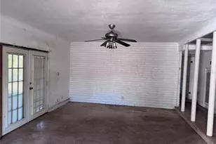 5713 Orange Rd, Seminole, FL 33772 - Photo 8