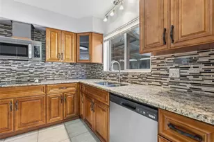 207 W Broad St, Tampa, FL 33604 - Photo 10