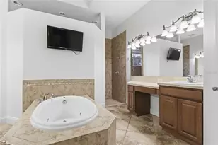 2514 Martucci, Seffner, FL 33584 - Photo 12