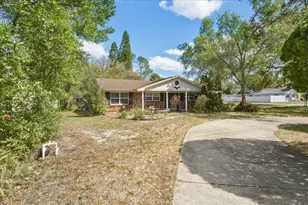 2101 W Kyra Dr, Tampa, FL 33612 - Photo 2