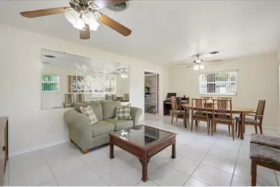 2101 W Kyra Drive, Tampa, FL 33612 - Photo 6