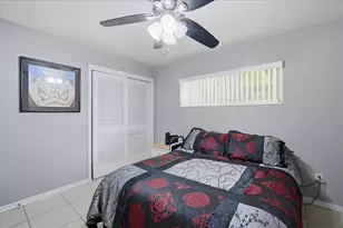 2101 W Kyra Dr, Tampa, FL 33612 - Photo 20