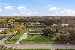 2338 Meadowbrook Dr, Lutz, FL 33558 - Photo 70