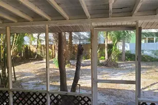 3109 W Napoleon Ave, Tampa, FL 33611 - Photo 2