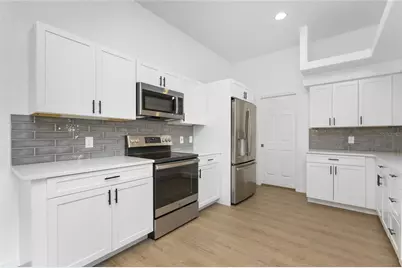 6778 Greenview Lane, Englewood, FL 34224 - Photo 12