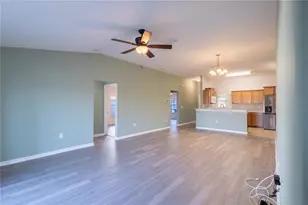 8022 Alamosa Wood Ave, Ruskin, FL 33573 - Photo 14