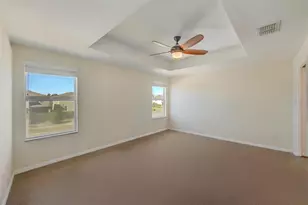 1902 Hawks View Dr, Ruskin, FL 33570 - Photo 20