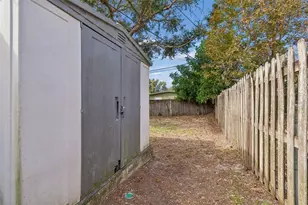 1234 Forrest Hill Dr, Clearwater, FL 33756 - Photo 54