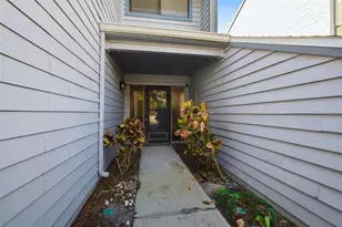 9100 Park Blvd, Seminole, FL 33777 - Photo 4