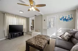 5824 Gulfport Blvd S, Gulfport, FL 33707 - Photo 20