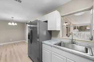 7338 Spring Hill Dr, Spring Hill, FL 34606 - Photo 10