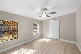 7338 Spring Hill Dr, Spring Hill, FL 34606 - Photo 12