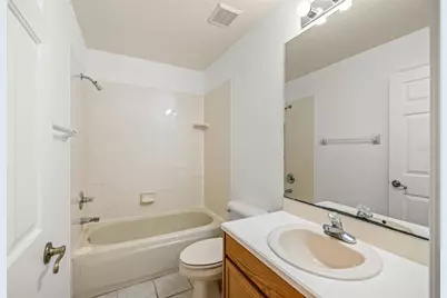 10246 Timberland Point Dr, Tampa, FL 33647 - Photo 22