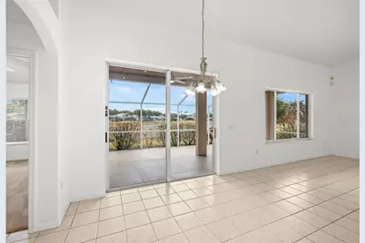 10246 Timberland Point Dr, Tampa, FL 33647 - Photo 12
