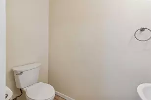 8707 Sheldon Creek Blvd, Tampa, FL 33615 - Photo 4