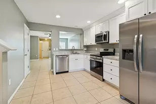 8707 Sheldon Creek Blvd, Tampa, FL 33615 - Photo 14