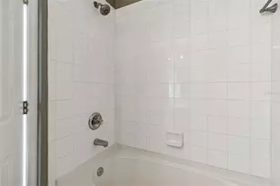 8707 Sheldon Creek Blvd, Tampa, FL 33615 - Photo 36