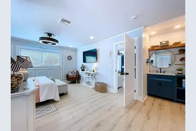 220 40th Avenue, Saint Pete Beach, FL 33706 - Photo 24