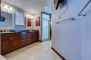 215 Garden Cir, Belleair, FL 33756 - Photo 22