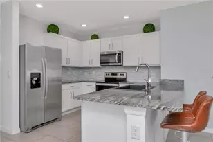 16005 Tuscany Hillside Rd, Odessa, FL 33556 - Photo 4