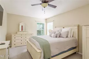 28540 Tall Grass Dr, Wesley Chapel, FL 33543 - Photo 16