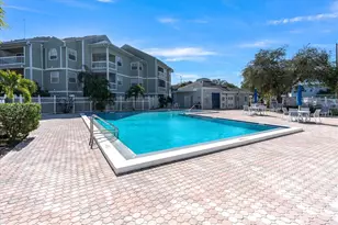 6931 Stonesthrow Cir N, Saint Petersburg, FL 33710 - Photo 40