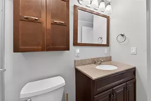 7333 Andre Dr, Zephyrhills, FL 33541 - Photo 28