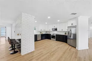 2770 Westchester Dr S, Clearwater, FL 33761 - Photo 12