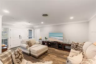 1832 69th Ave S, Saint Petersburg, FL 33712 - Photo 4