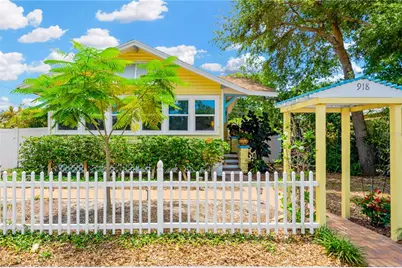 918 24th Avenue N, Saint Petersburg, FL 33704 - Photo 2