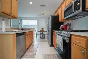 10023 Tate Ln, Tampa, FL 33626 - Photo 10