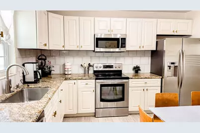 609 E Louisiana Avenue, Tampa, FL 33603 - Photo 14