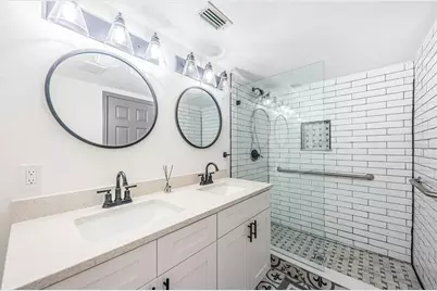 618 40th Avenue N, Saint Petersburg, FL 33703 - Photo 22