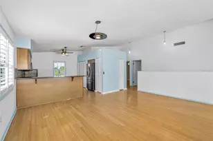 105 Peterson Ln, Palm Harbor, FL 34683 - Photo 14