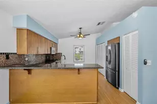 105 Peterson Ln, Palm Harbor, FL 34683 - Photo 16
