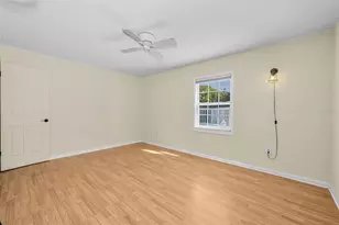 105 Peterson Ln, Palm Harbor, FL 34683 - Photo 22