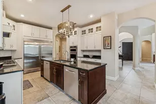 2906 W Hawthorne Rd, Tampa, FL 33611 - Photo 14