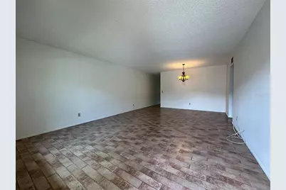 2170 Americus Boulevard S #7, Clearwater, FL 33763 - Photo 2