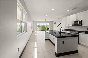 486 Lake Shore Pkwy, Davenport, FL 33896 - Photo 10