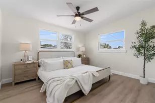 5235 54th Ave N, Saint Petersburg, FL 33709 - Photo 12