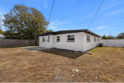 5235 54th Avenue N, Saint Petersburg, FL 33709 - Photo 22