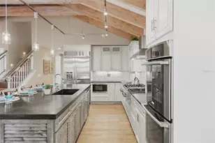 213 84th St, Holmes Beach, FL 34217 - Photo 10