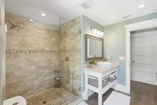 213 84th St, Holmes Beach, FL 34217 - Photo 22