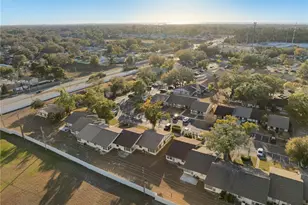 2888 Bancroft Cir E, Palm Harbor, FL 34683 - Photo 42