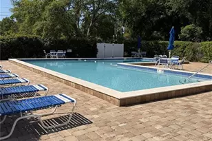 2888 Bancroft Cir E, Palm Harbor, FL 34683 - Photo 34