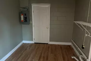 8871 94th St, Seminole, FL 33777 - Photo 6