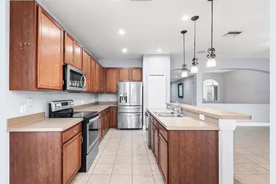 18037 Lake Reflections Boulevard, Lutz, FL 33558 - Photo 8